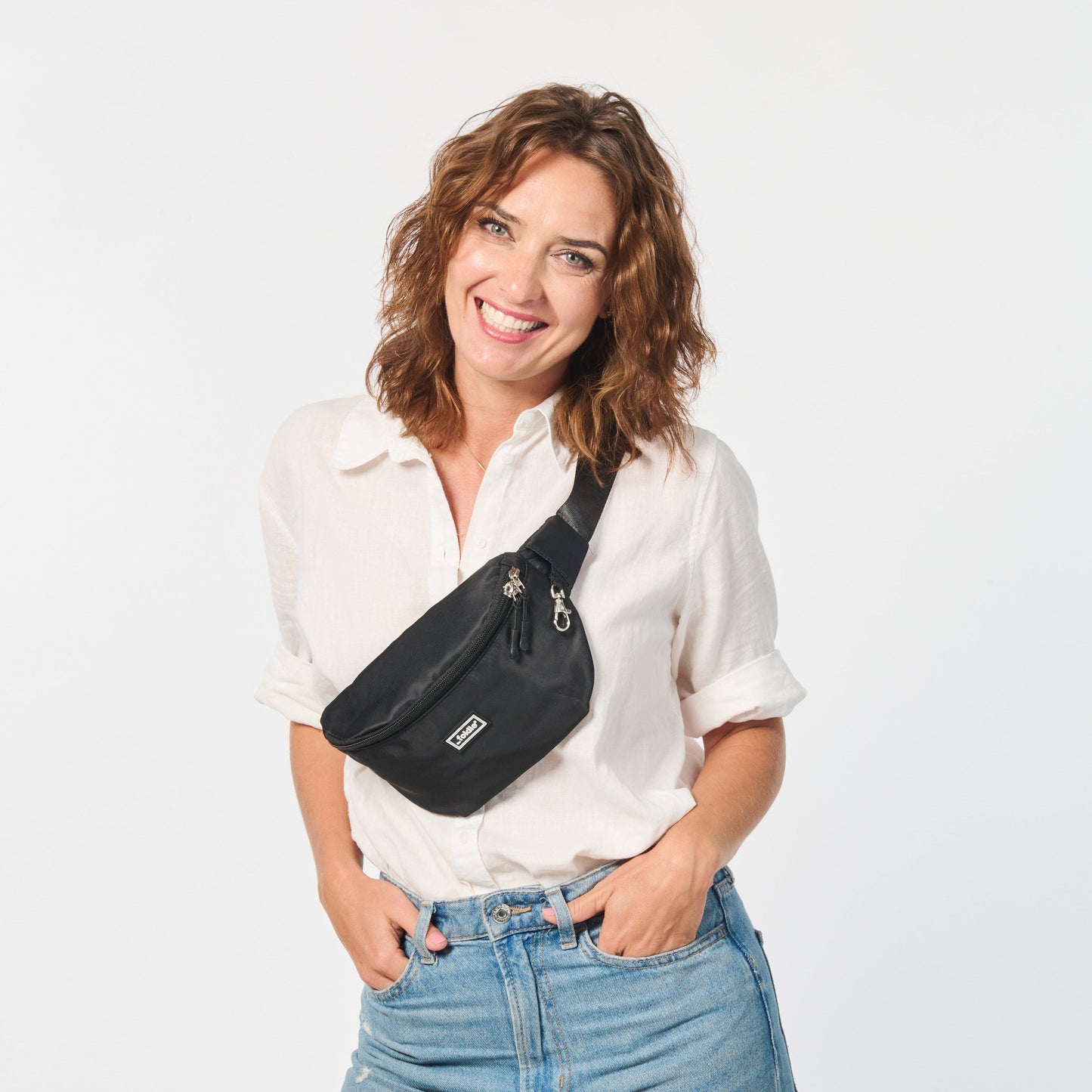 Multifunctional Crossbody