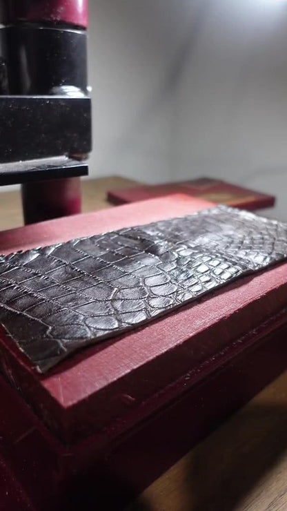 Handmade Genuine Alligator pattern mississippiensis Wallet